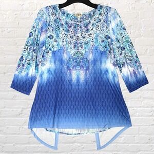 One World Blue Tie Dye Mandala Print Top Size L Split Back Beaded Boho Artsy